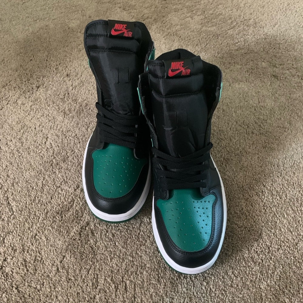 Jordan 1 Pine Green